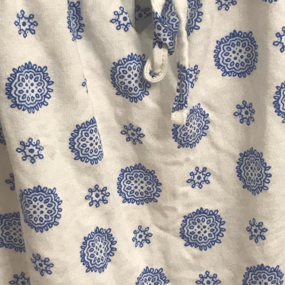 Old Navy Tank - Picture 2 of 2